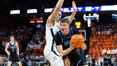 TA：维尼修斯道歉信不提阿隆索 认为主帅对他不公